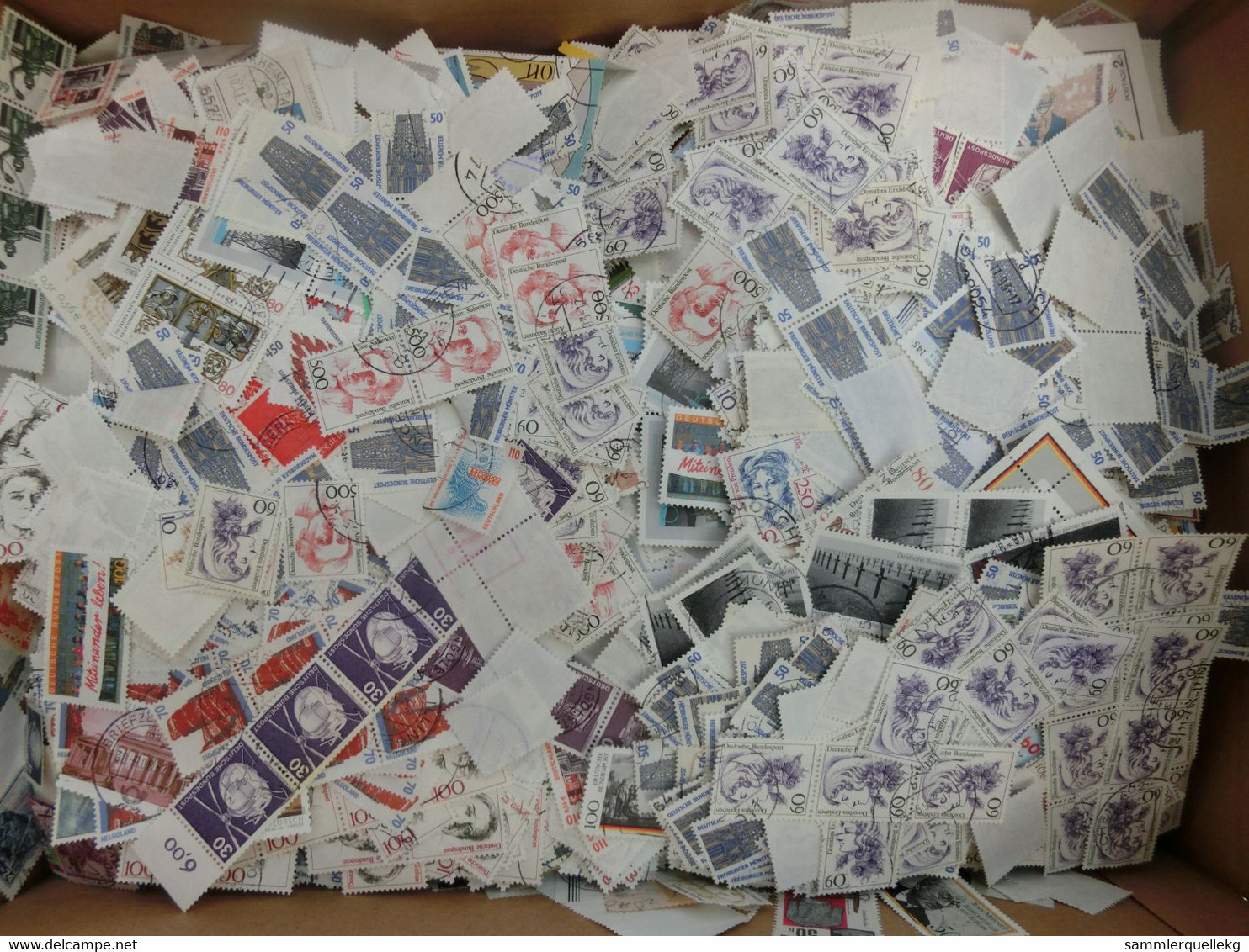 3 Kg Briefmarken alle Welt, Sondermarken, Freimarken ohne Papier