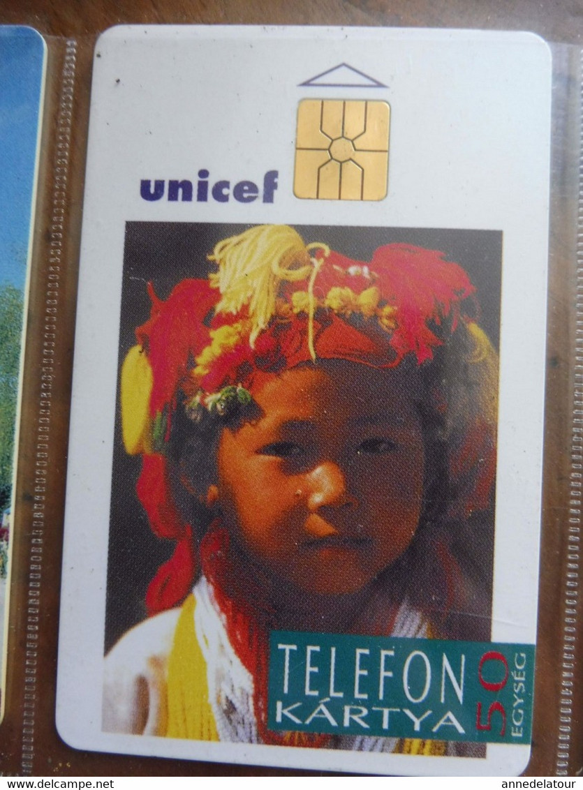 10  télécartes  TELEFON KARTYA  - Pubs --> (Unicef, et diverses publicités )    origine Hongrie