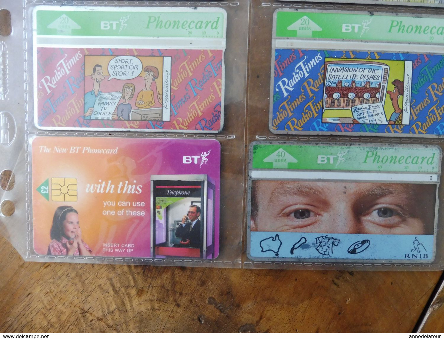 10  Phonecard    BT  (British Telecom)  ---> Radio Times,  And So And   ( Origine Royaume Uni ) (United Kingdom ) - Collections