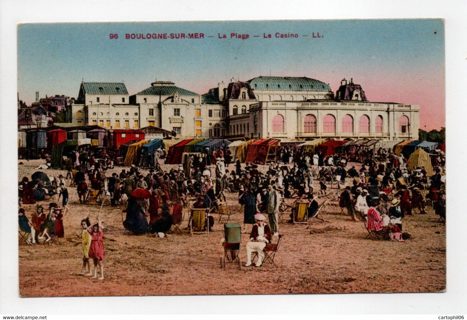 - CPA BOULOGNE-SUR-MER (62) - La Plage - Le Casino (belle Animation) - Editions Lévy N° 96 - - Boulogne Sur Mer