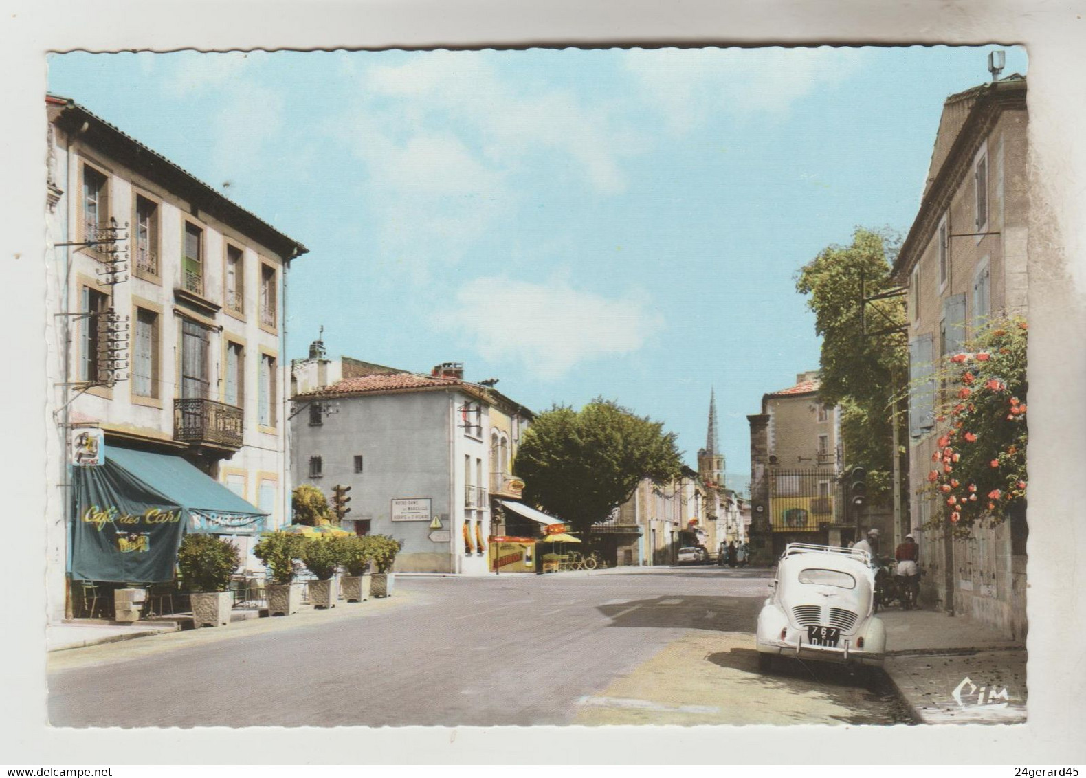 CPSM LIMOUX (Aude) - Entrée De La Rue Jean Jaures - Limoux