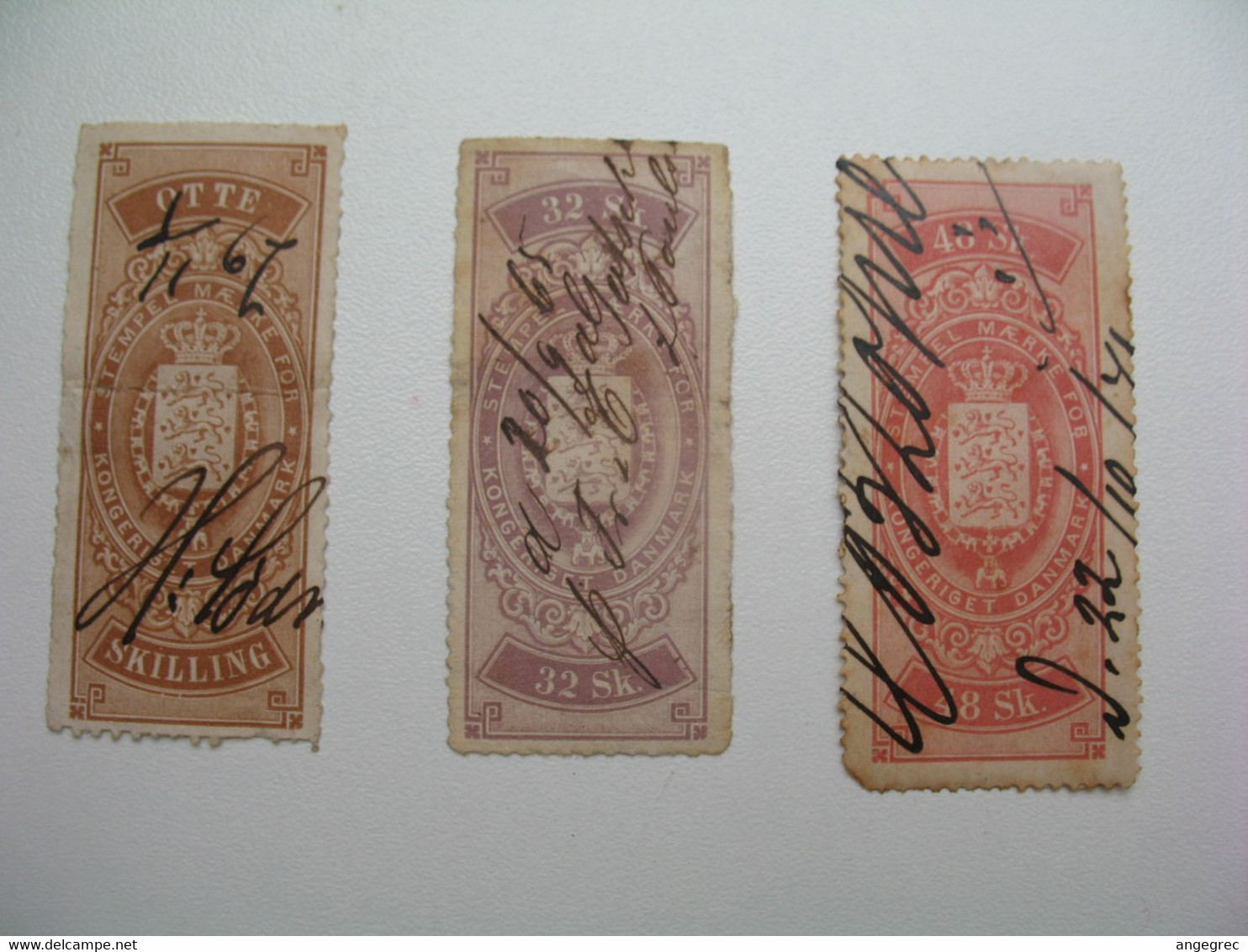 Fiscaux Lot   Stamp Duty   Steuermarken    Sellos Ficales  Danemark   à Voir - Revenue Stamps