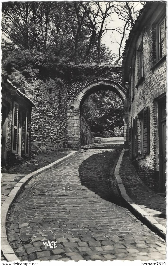 59   Cassel   -  L'ancienne  Porte   Du Chateau - Cassel