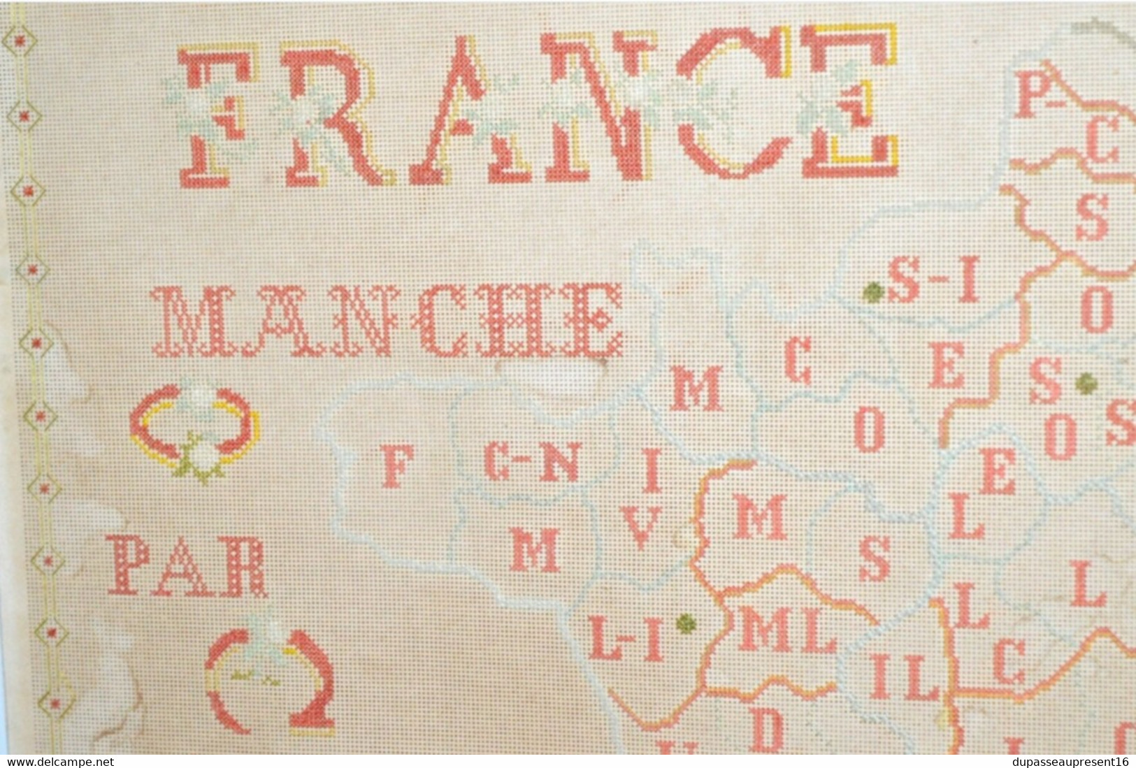 CANEVAS sur CARTON CARTE de FRANCE 1901 Régions PAYS LIMITROPHES collection déco vitrine art populaire