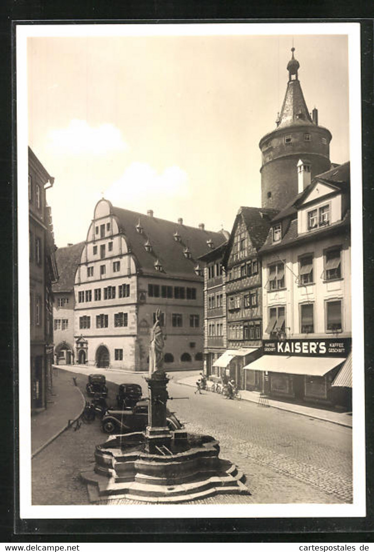 AK Kitzingen / Main, Rathaus Mit Marktbrunnen Und Kaiser's Geschäft - Kitzingen