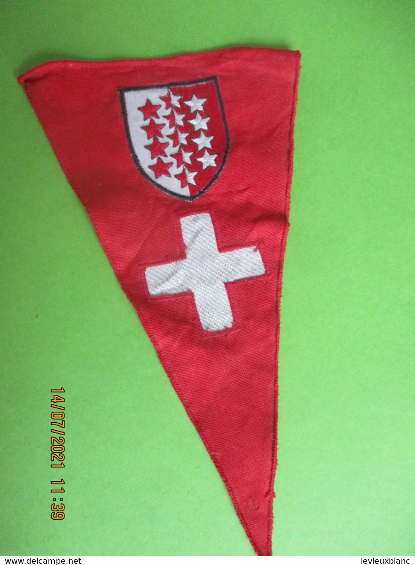 Fanion Touristique Ancien / SUISSE/ Canton Du VALAIS/Ecusson Et Croix / Vers 1950 - 1960      DFA60 - Flags