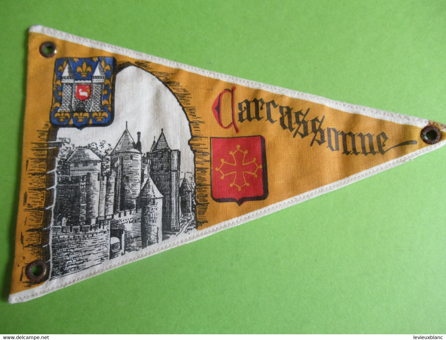 Fanion Touristique Ancien / FRANCE/Carcassonne/ AUDE/ Blasons De La Ville   Et  Occitane / Vers 1950 - 1960      DFA62 - Drapeaux