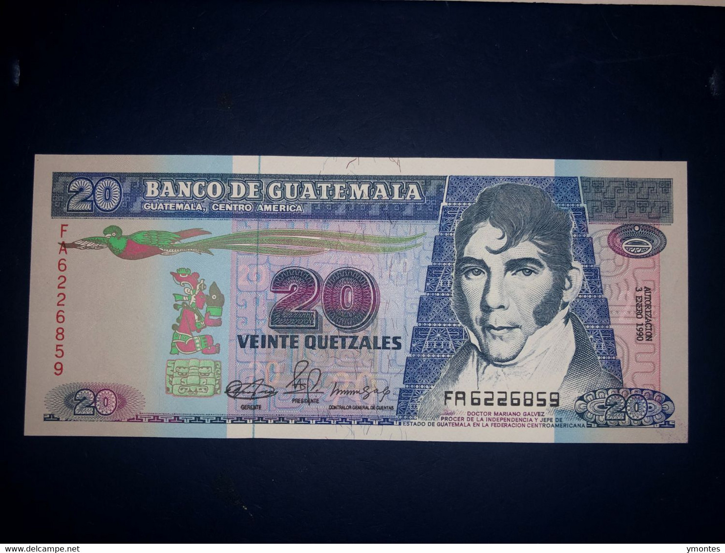 Uncirculated Guatemala Banknote 20 Quetzales P76 ( 01/03/1990) - Guatemala