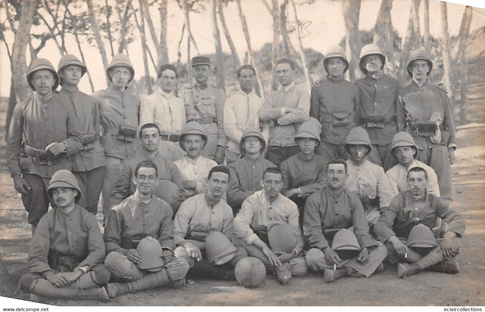 Thème:  Sport:   Football     Equipe Militaire 1922.  Coloniale  ? Carte Photo   (voir Scan) - Football