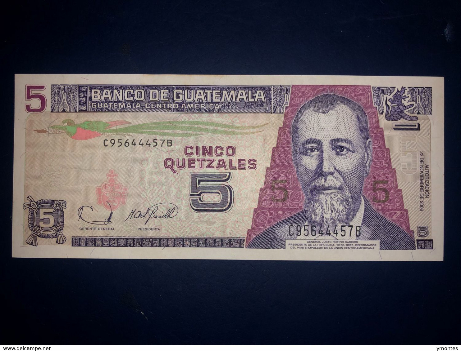Uncirculated Guatemala Banknote 5 Quetzales P106b ( 11/22/2006) - Guatemala