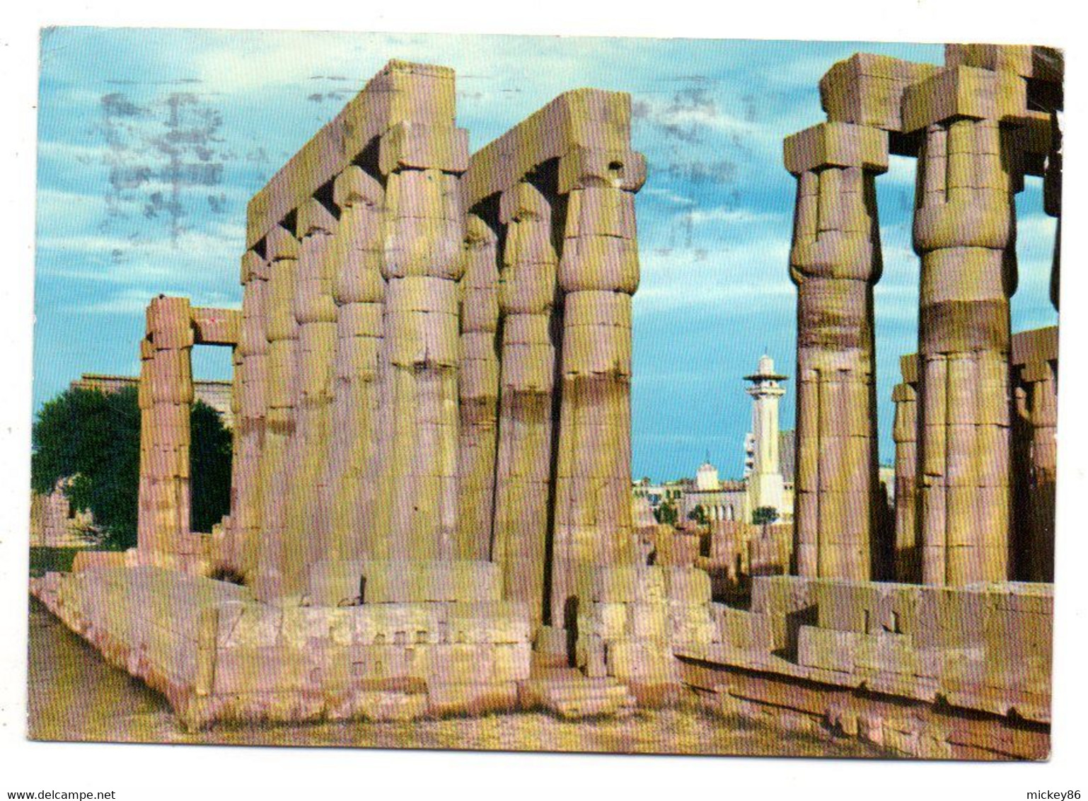 Egypte --  LUXOR--1961-- Papyrus Columna--Temple .........timbre.............cachet  CAIRO .....griffe INCONNU-- - Brieven En Documenten
