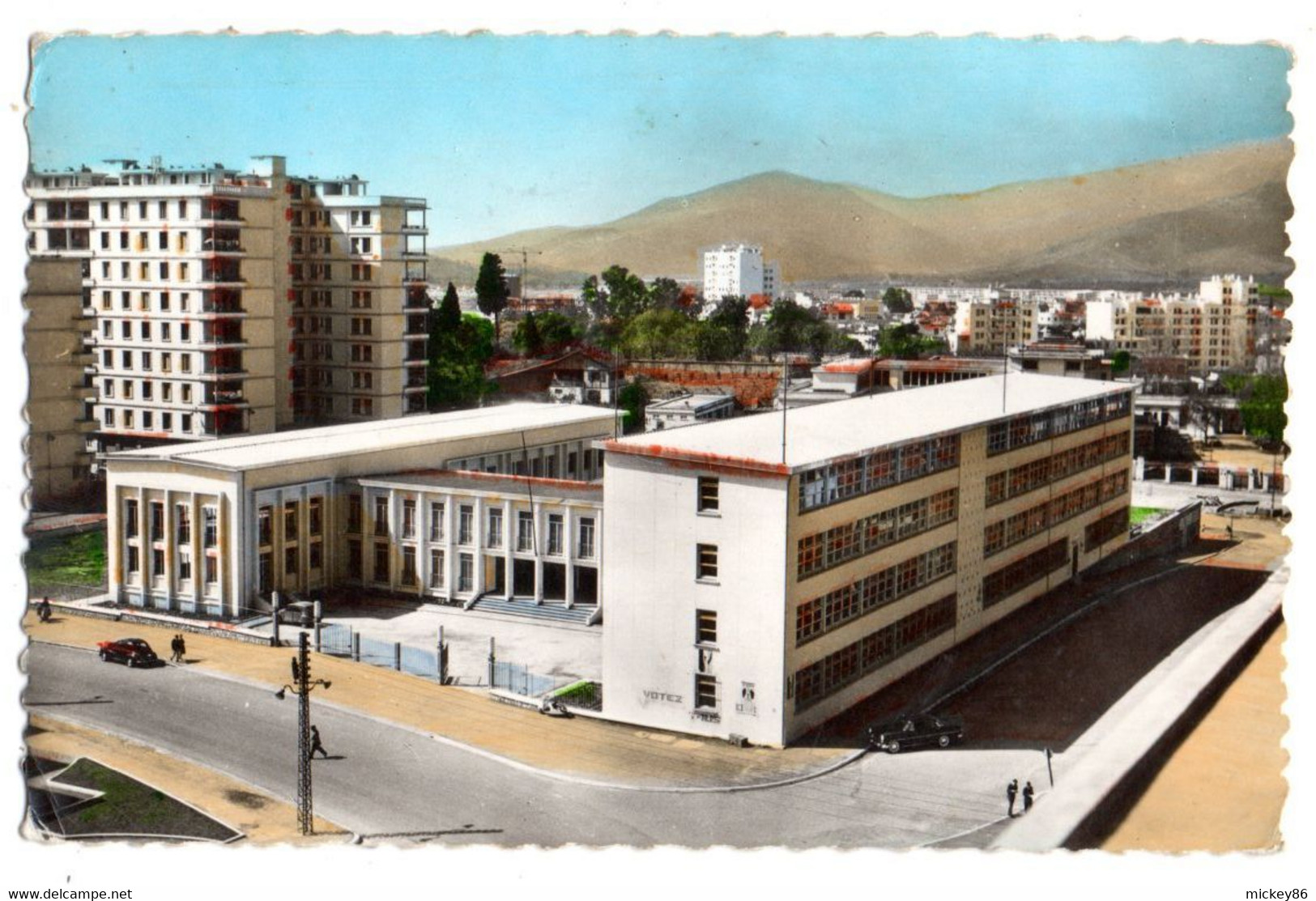 Algérie --BONE --1964--La Préfecture .. ....timbre.....cachets  ..... - Annaba (Bône)