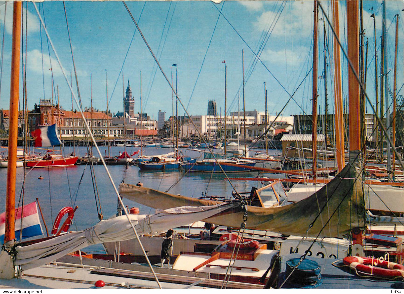 59 DUNKERQUE LE YACHT CLUB - Dunkerque