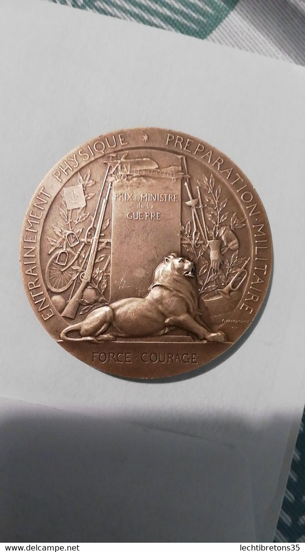 Médaille bronze 1911 entraînement physique préparation militaire foce courage pro patria si vis pacem para bellum