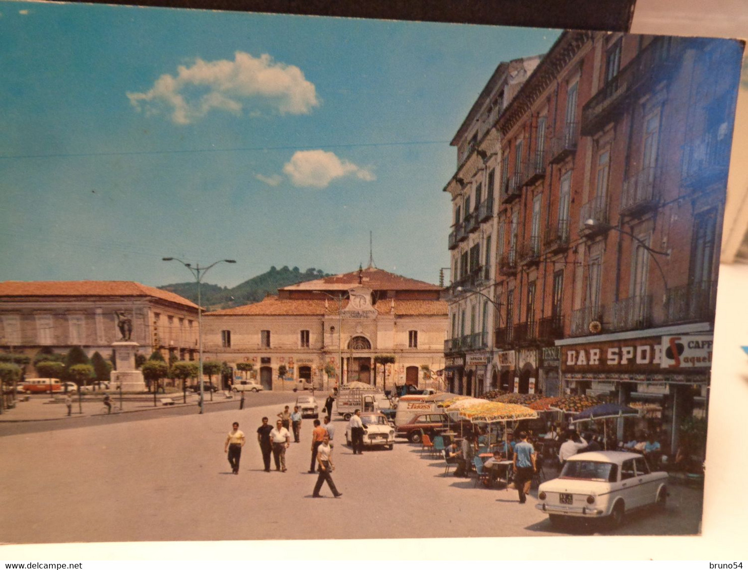 Cartolina Atripalda Prov Avellino  Piazza Umberto I Bar Auto 1973 - Avellino