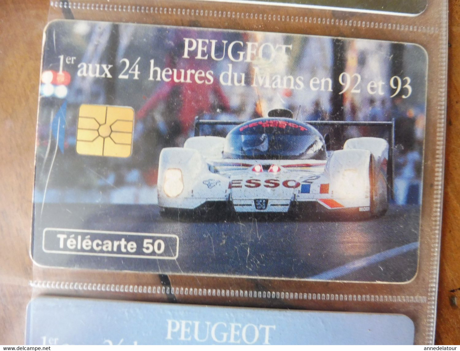 10 télécartes (automobiles de courses des 24 heures du Mans)  FRANCE TELECOM -->  PEUGEOT se bat pour ESSO