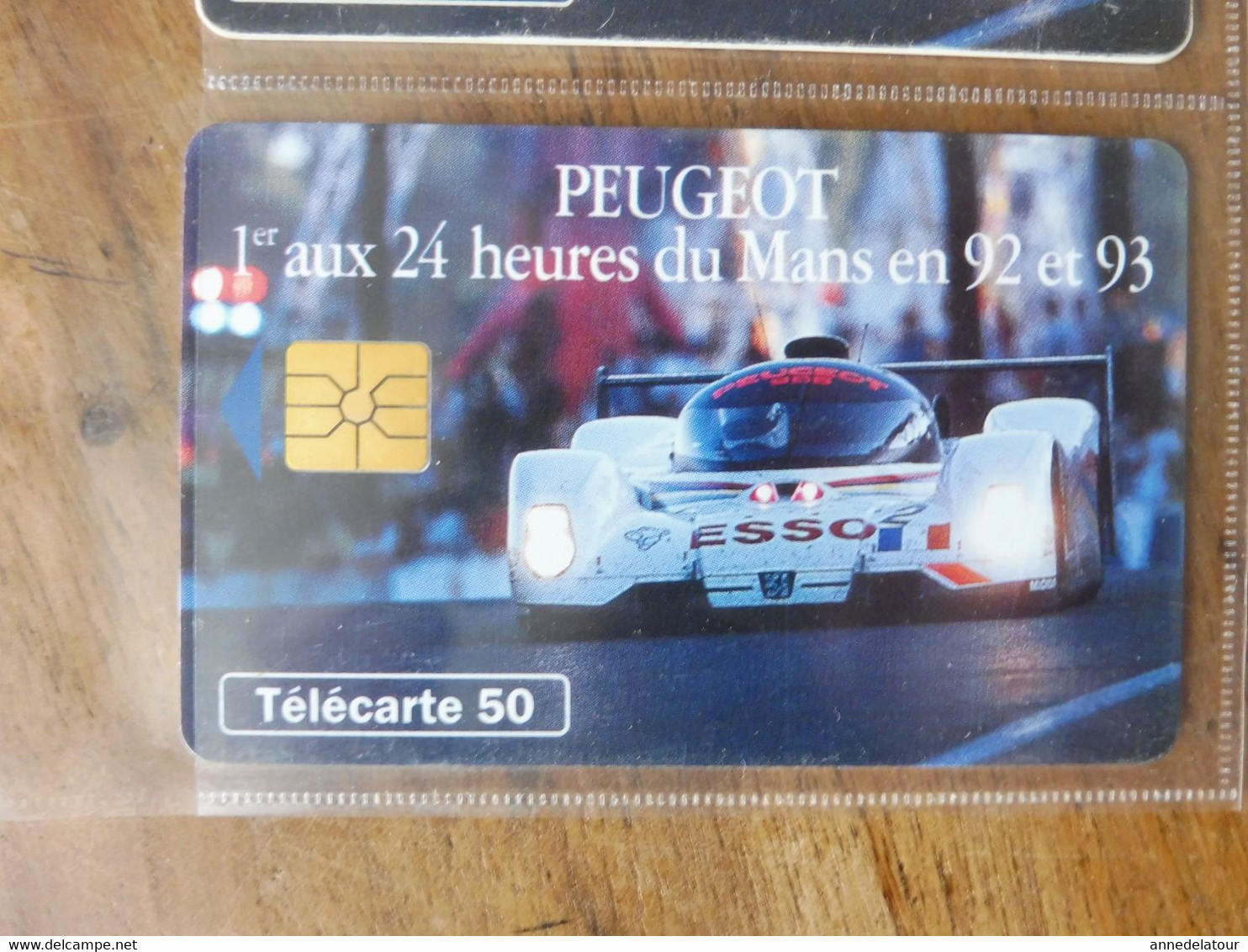 10 télécartes (automobiles de courses des 24 heures du Mans)  FRANCE TELECOM -->  PEUGEOT se bat pour ESSO