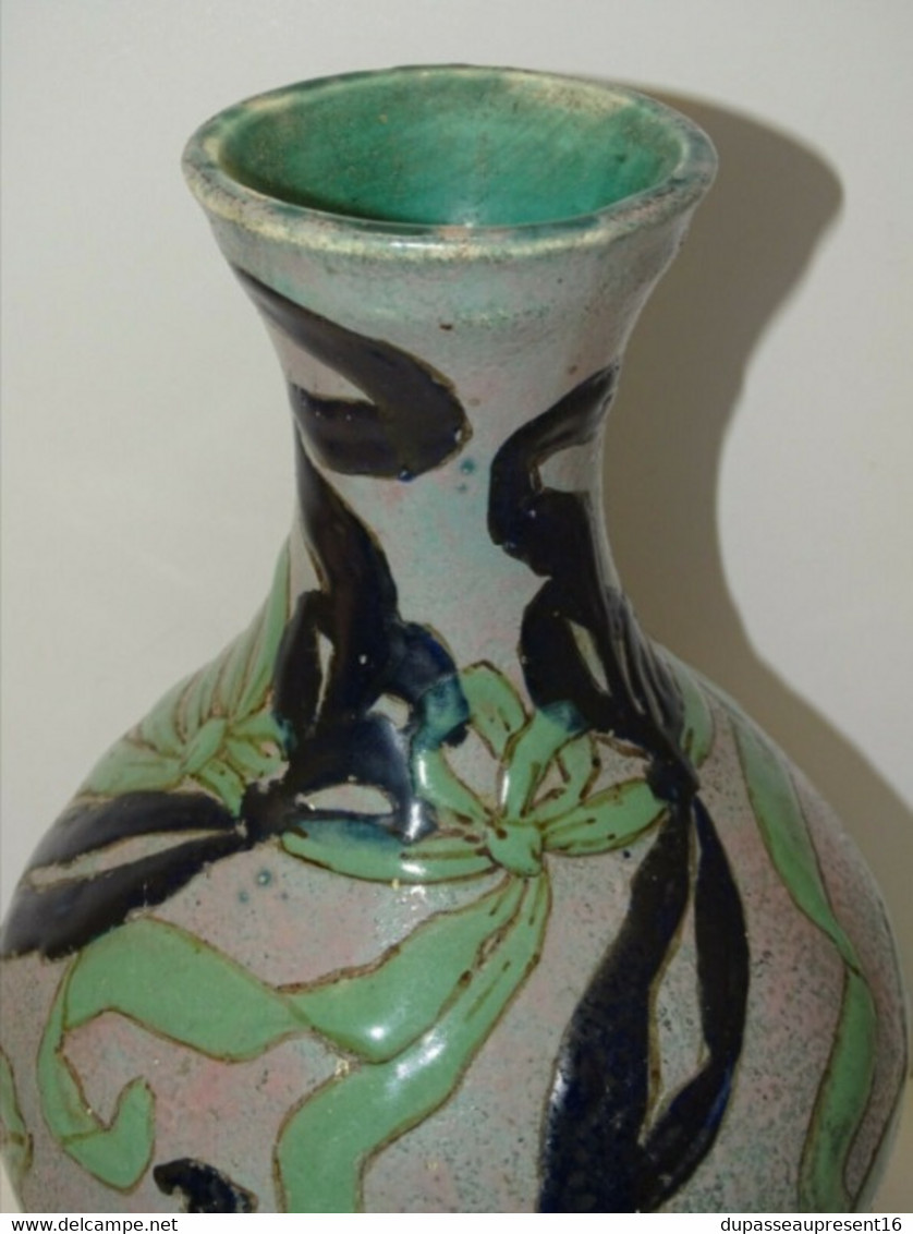 VASE ART NOUVEAU CERAMIQUE Marqué Gunnar Wennerberg Gustavsbe 1901 COLLECTION DECO XXe VITRINE - Gustavsberg (SWE)