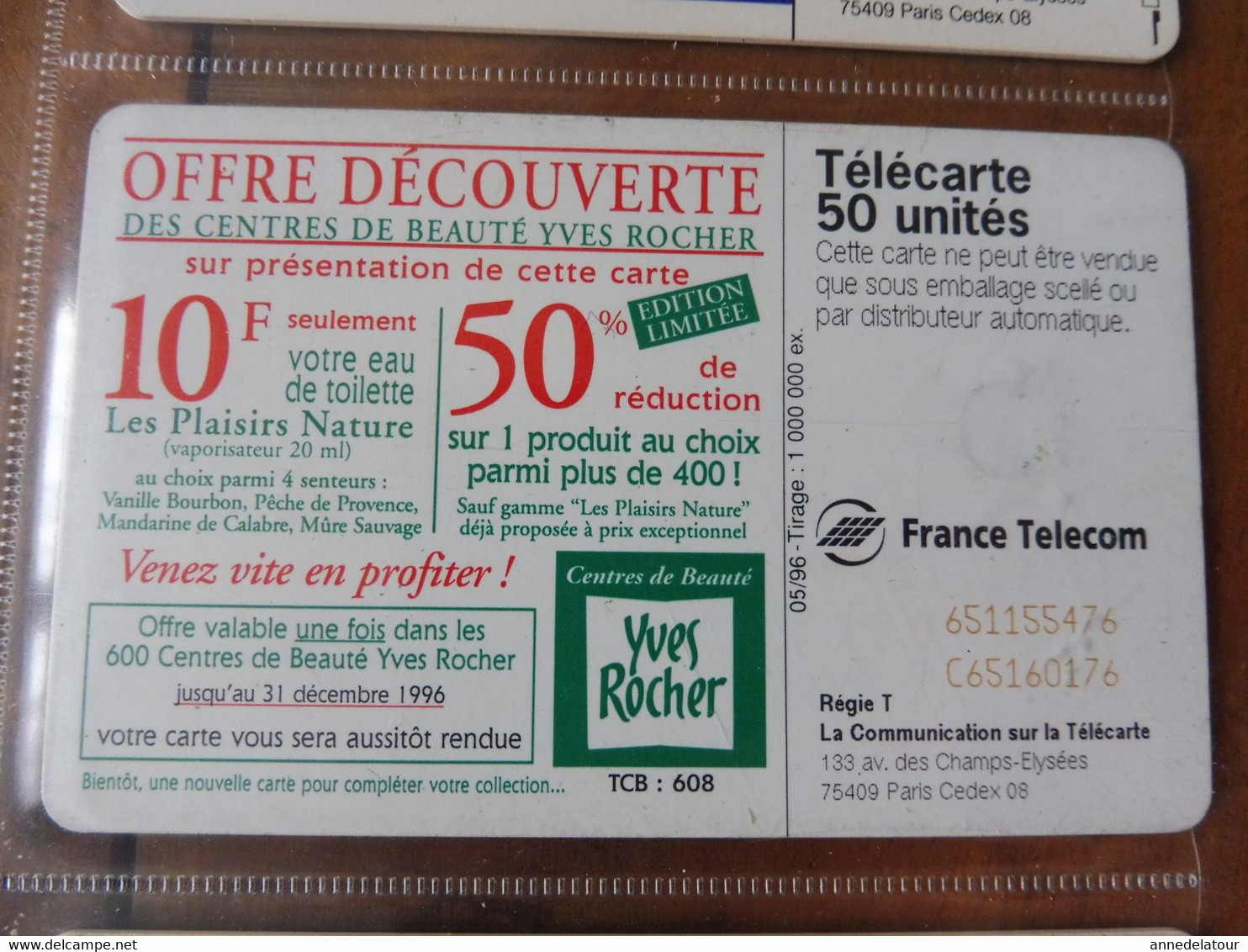 10 télécartes (parfums ,beauté) FRANCE TELECOM  -> Belle rousse, Rouge à lèvres, Naf Naf, Animatic, Yves Rocher, Epicéa