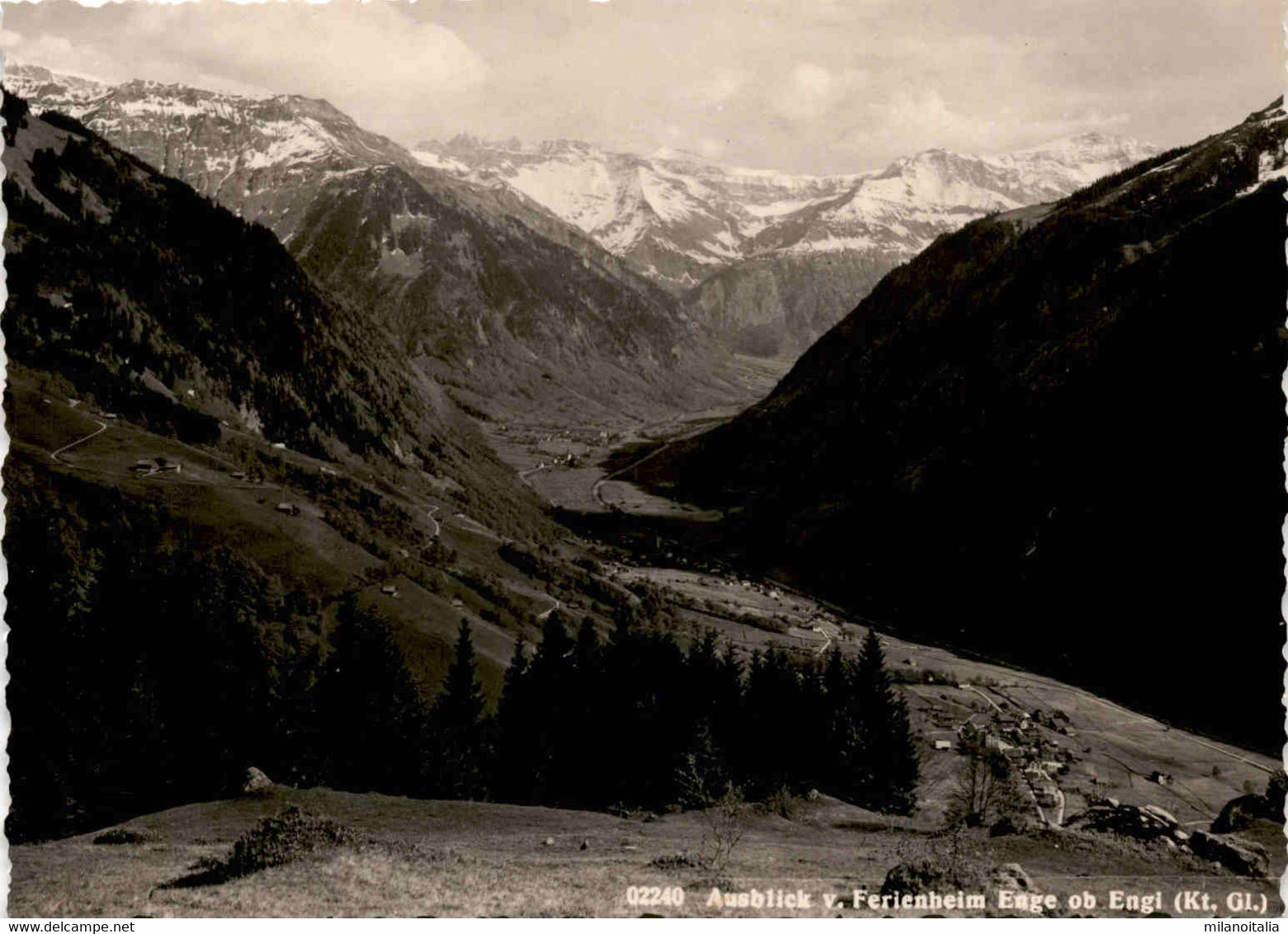 Ausblick V. Ferienheim Enge Ob Engi (Kt. Gl.) (02240) * 6. 8. 1952 - Engi