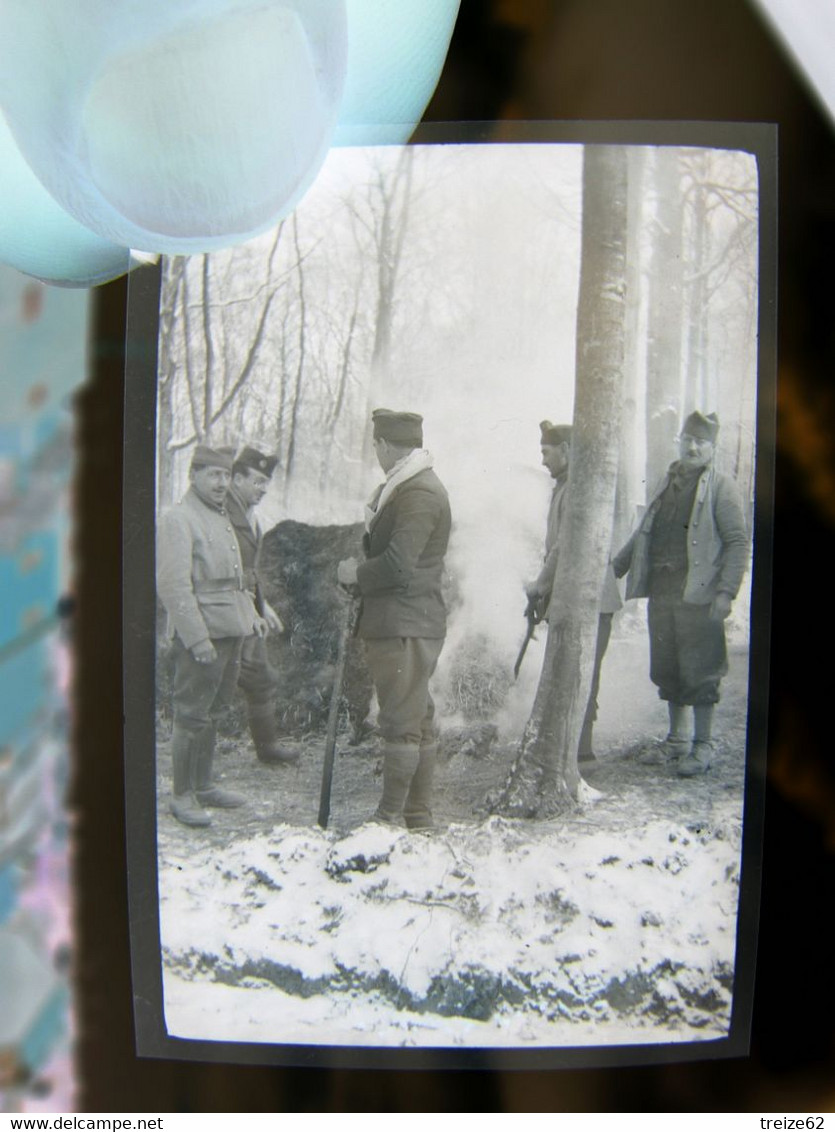 Lot 25 négatifs souples photos originales Hiver 1939 1940 scènes au campement militaire troupes françaises