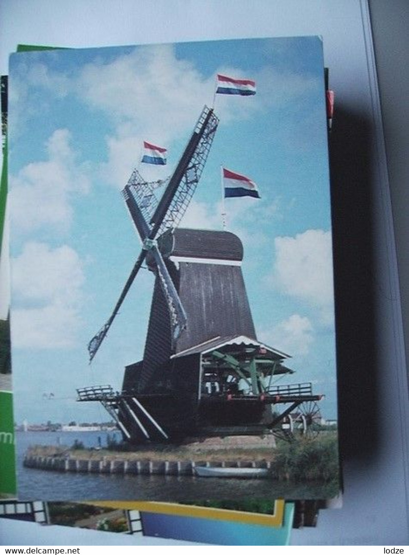 Nederland Holland Pays Bas Zaanse Schans Molen Met Vlaggen - Zaanstreek