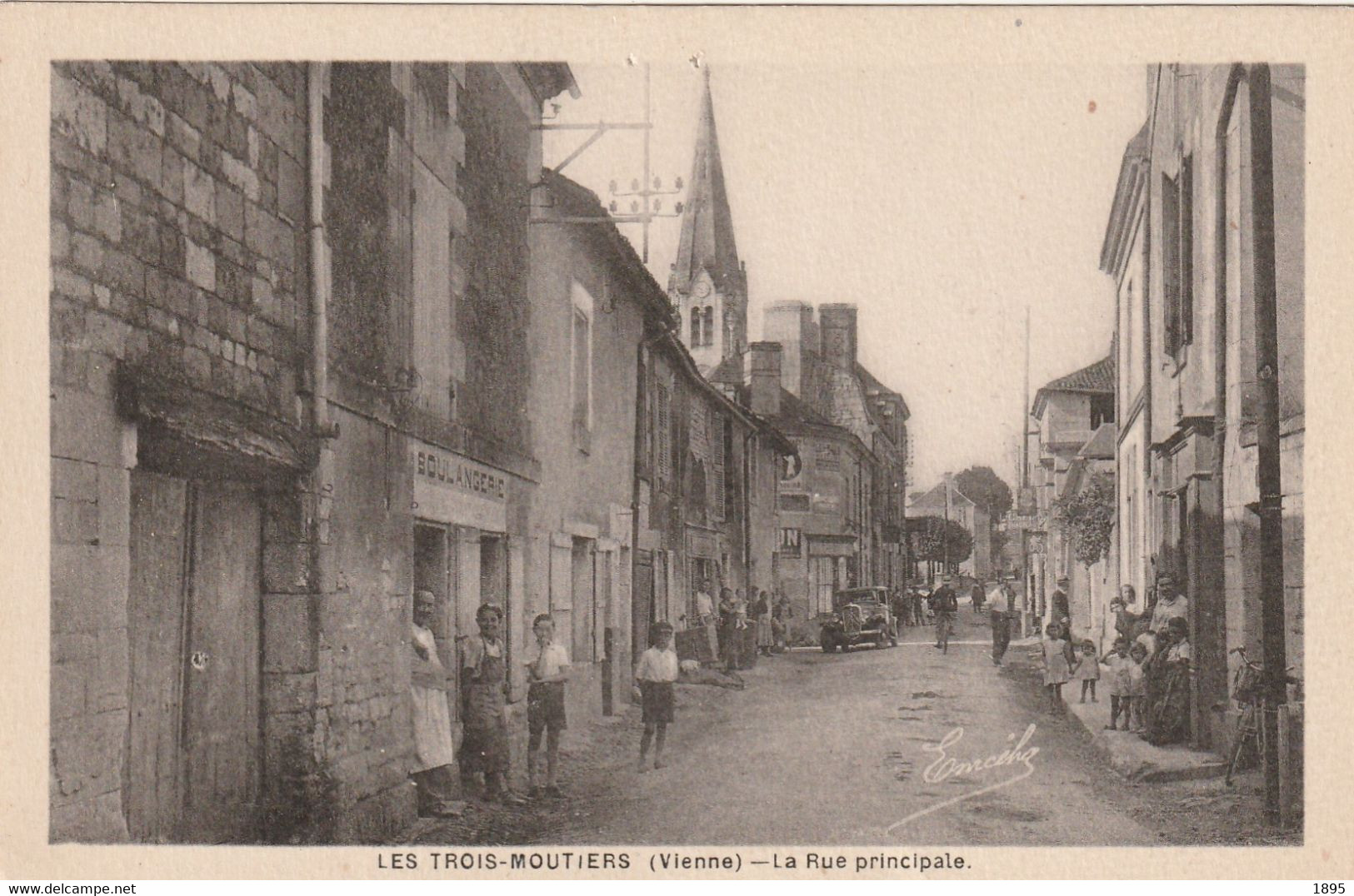 LES TROIS MOUTIERS - Les Trois Moutiers