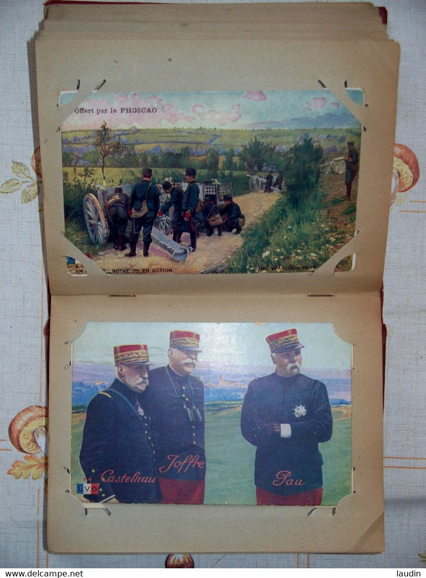 Album de 94 cartes postales diverses Militaria