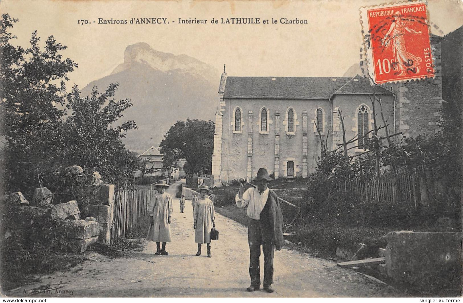 CPA 74 ENVIRONS D'ANNECY INTERIEUR DE LATHUILE ET LE CHARBON - Autres & Non Classés