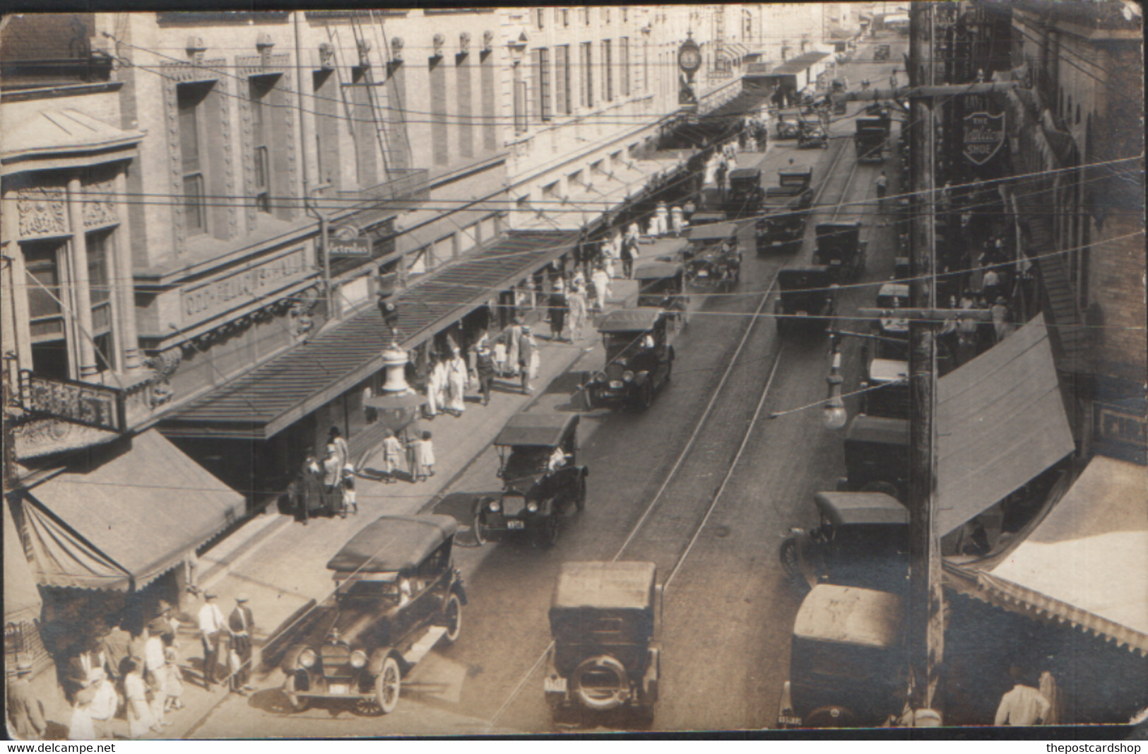 RP USA HAWAII WRITTEN ON THE BACK ODD FELLOWS HALL MASONIC MASONRY INTEREST UNIDENTIFIED LOCATION NAME GUNST TO LEFT - Hawaï