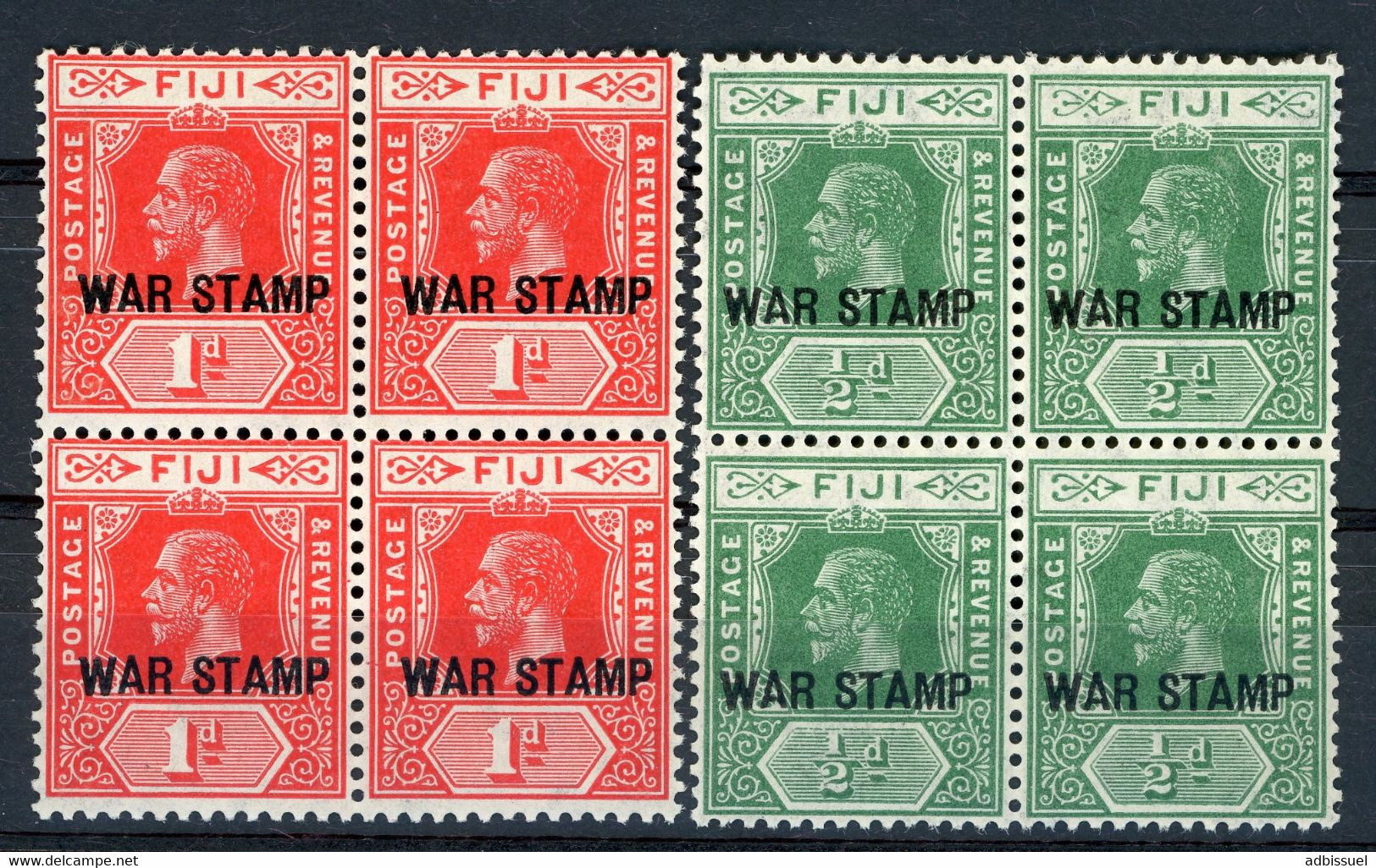 FIDJI N° 81 + 82 (x4) Neufs ** (MNH) Deux Blocs De Quatre Du 1/2 P Vert Et 1 P Rouge Type George V Surchargés - Fidschi-Inseln (...-1970)