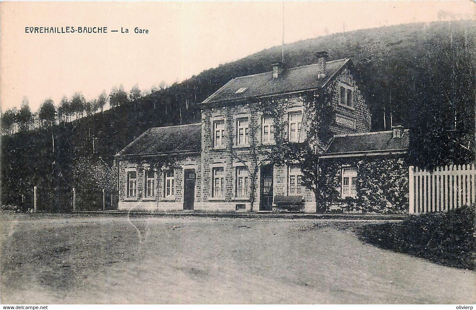 Belgique - Yvoir - Evrehailles-Bauche - La Gare - Yvoir