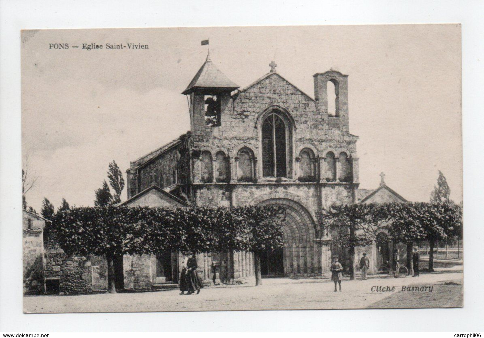- CPA PONS (17) - Eglise Saint-Vivien - Cliché Basnary - - Pons