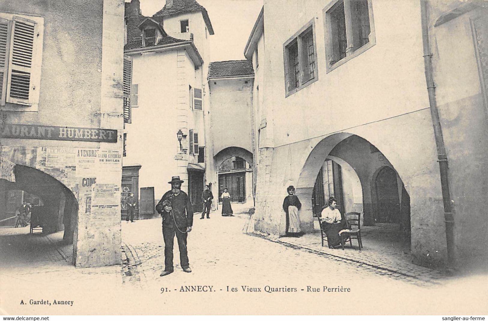 CPA 74 ANNECY LES VIEUX QUARTIERS RUE PERRIERE - Annecy