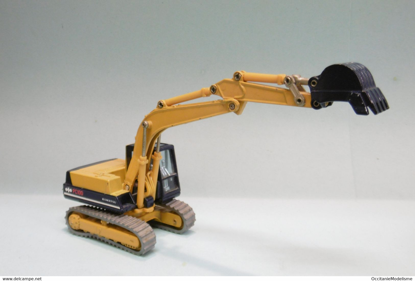 Shinsei - Excavateur KOMATSU PC100 Power Shovel Réf. K002 1/48 - Camions, Bus Et Construction