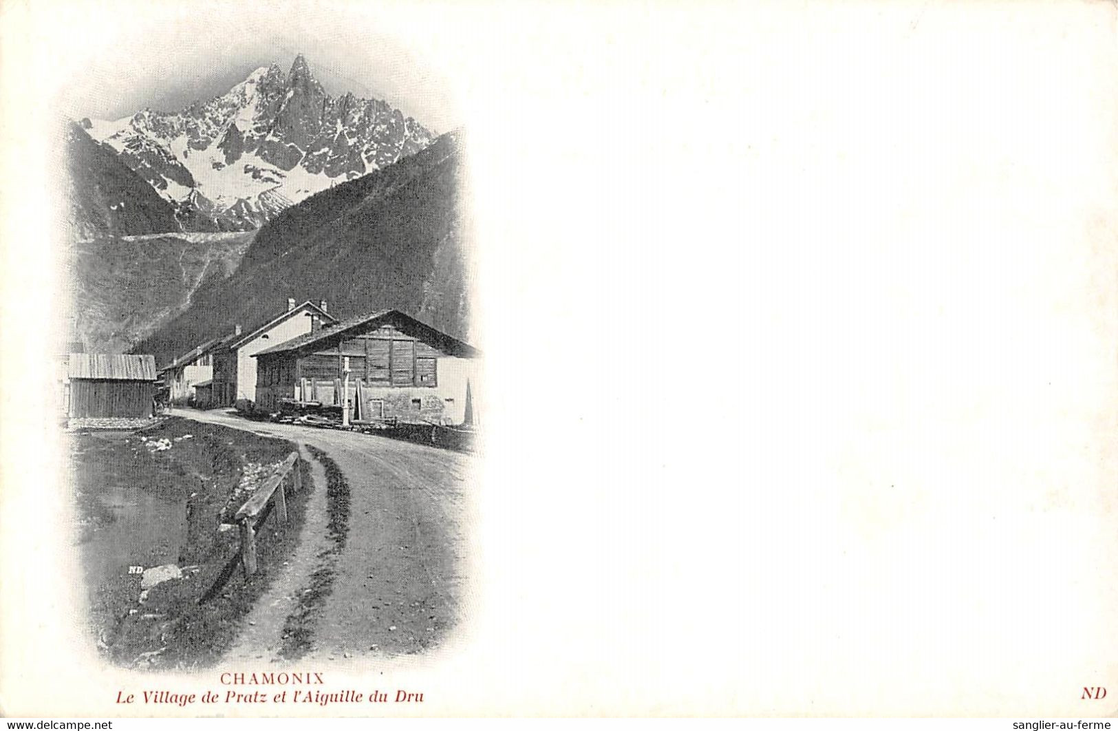 CPA 74 CHAMONIX LE VILLAGE DE PRATZ ET AIGUILLE DU DRU - Chamonix-Mont-Blanc