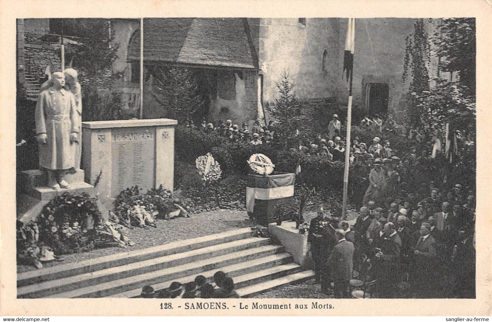 CPA 74 SAMOENS LE MONUMENT AUX MORTS - Samoëns