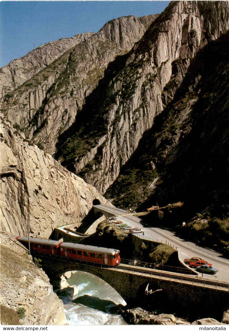 In Der Schöllenen-Schlucht Bei Andermatt (6083) - Andermatt