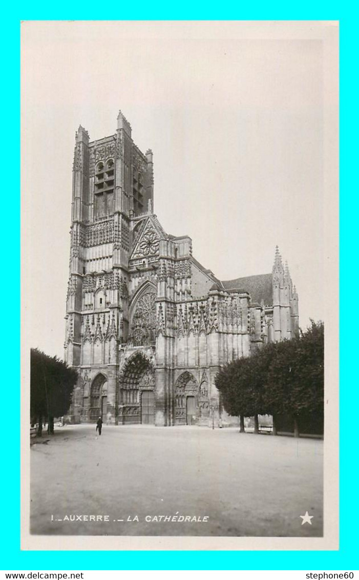 A752 / 511 89 - AUXERRE Cathédrale - Auxerre