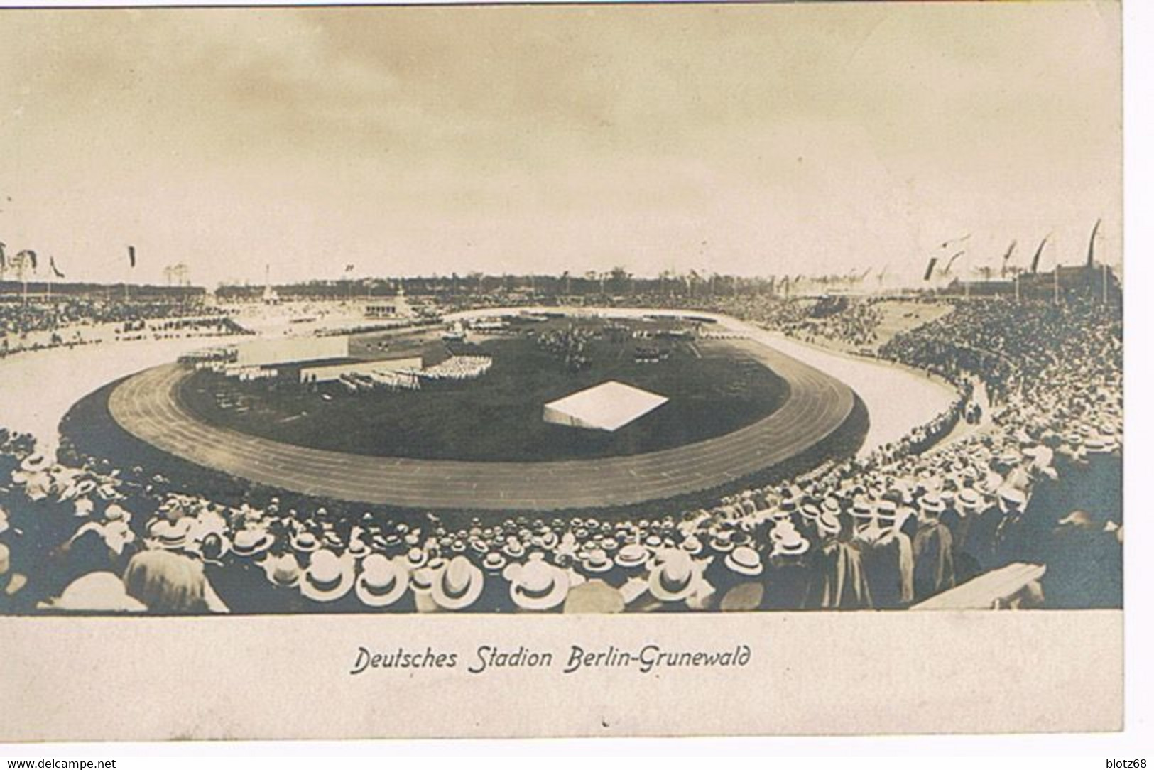 AK:CPA  Deutsches Stadion Berlin-Grunewald Rare (vue Que 5 Fois En 20 Ans) - Grunewald