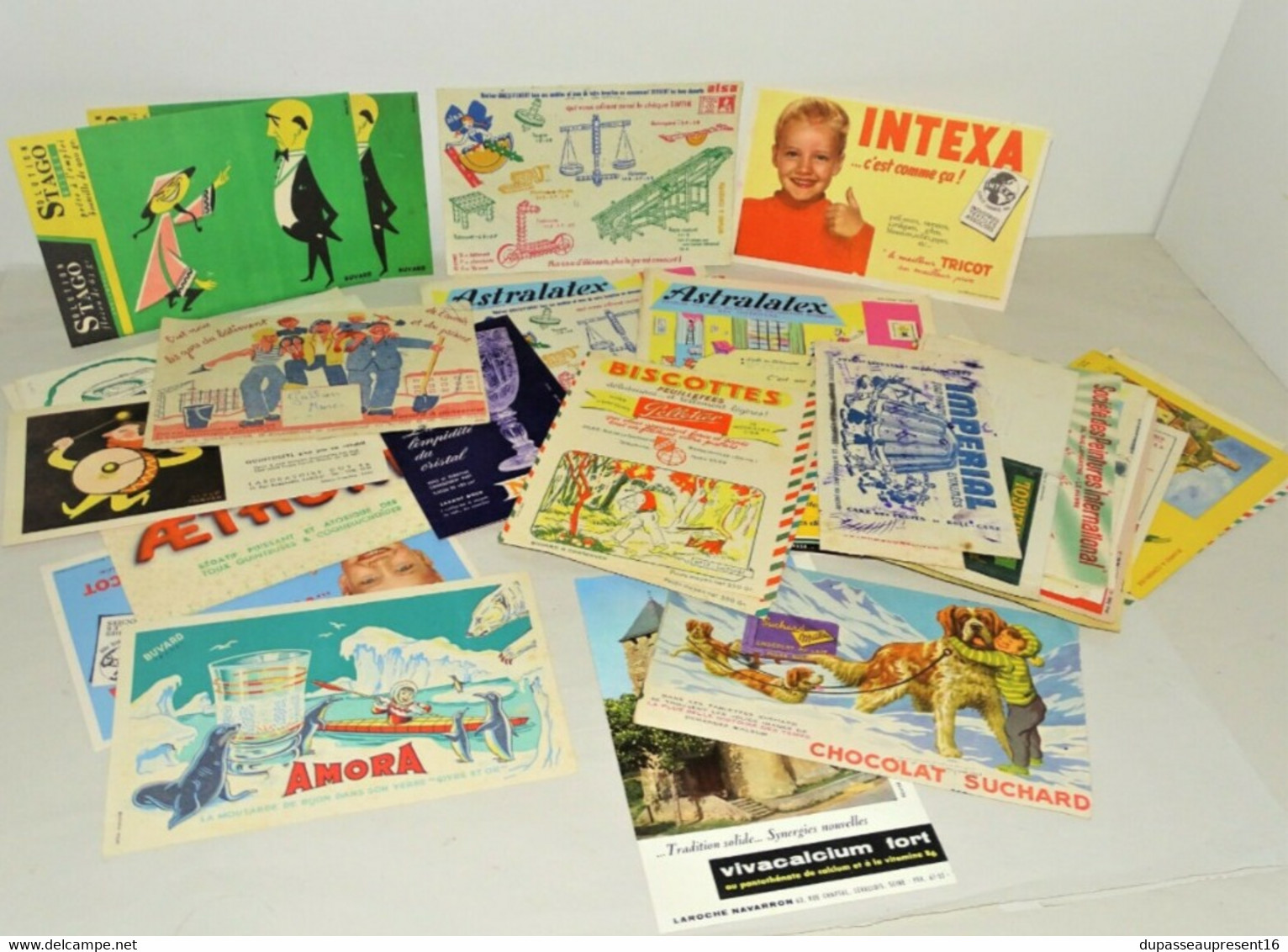 LOT De 59 BUVARDS PUBLICITAIRES ANCIENS PUBLICITES ANCIENNES PUB ANNEES 30/50 - Collections, Lots & Series