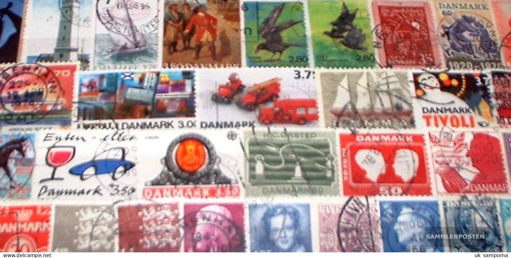 Denmark 300 Different Stamps - Verzamelingen