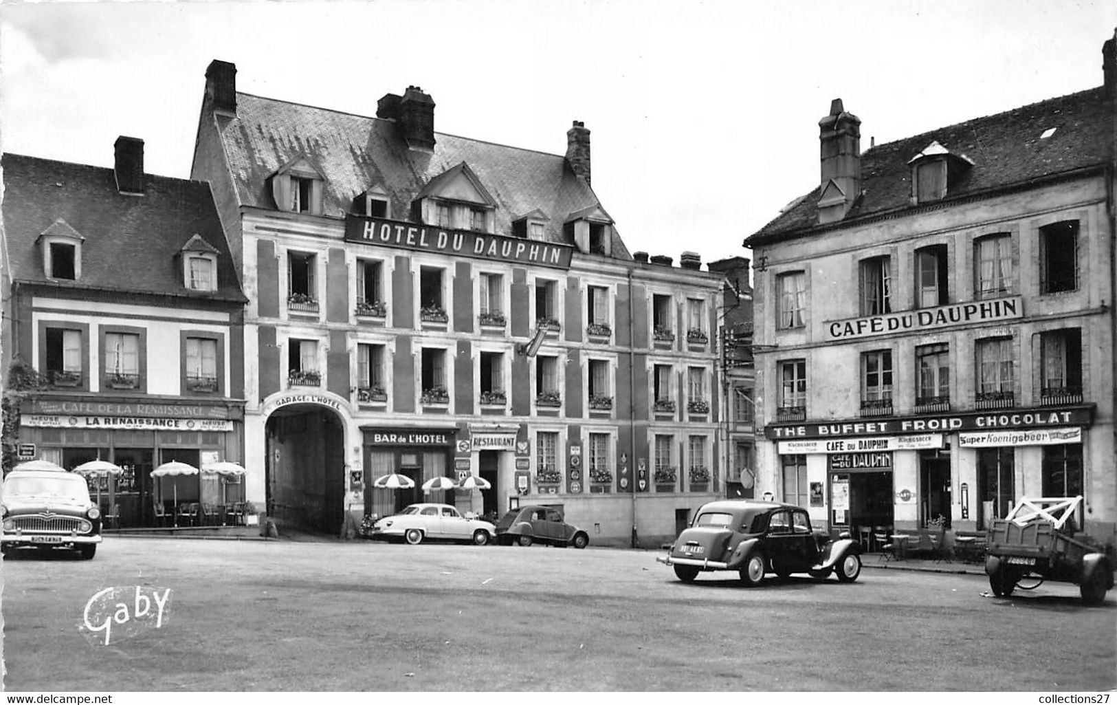 61-L'AIGLE- PLACE DES HALLES, HÔTEL DU DAUPHIN - L'Aigle