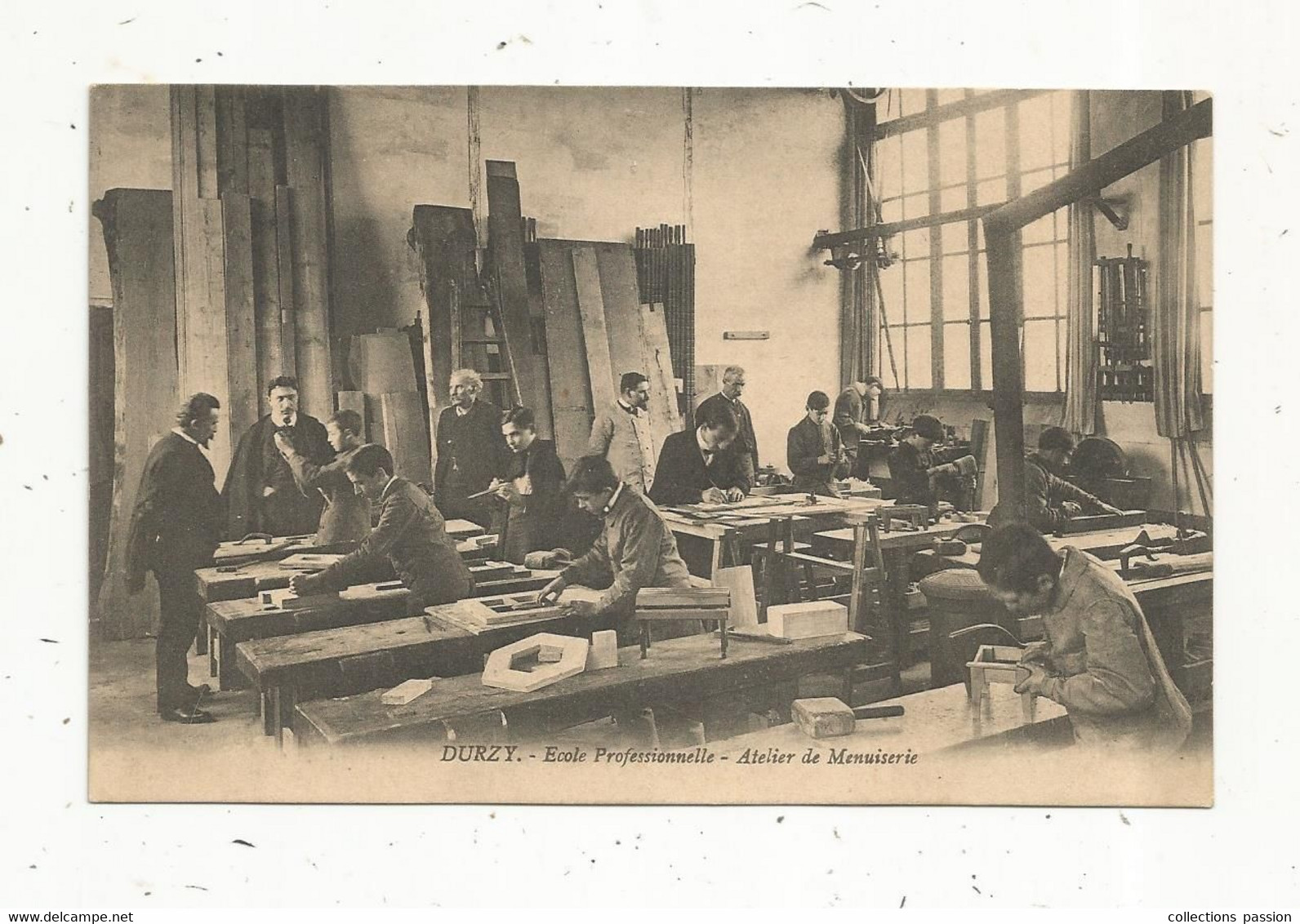 Cp, école Professionnelle , L'ECOLE DURZY ,45 ,LOIRET , Atelier De Menuiserie , Vierge , 2 Scans - Schulen