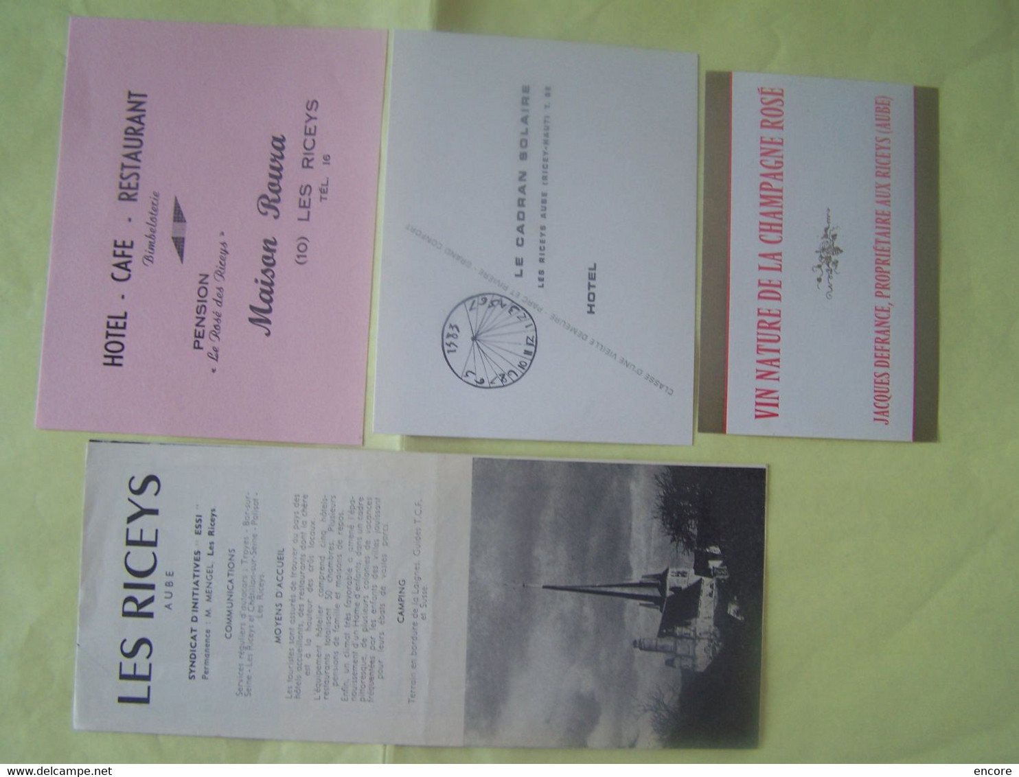 LES RICEYS. AUBE. PLAQUETTE "TRYPTIQUE" ET TROIS "CARTES" COMMERCIALES LOCALES.  100_2723GRT - Tourism Brochures