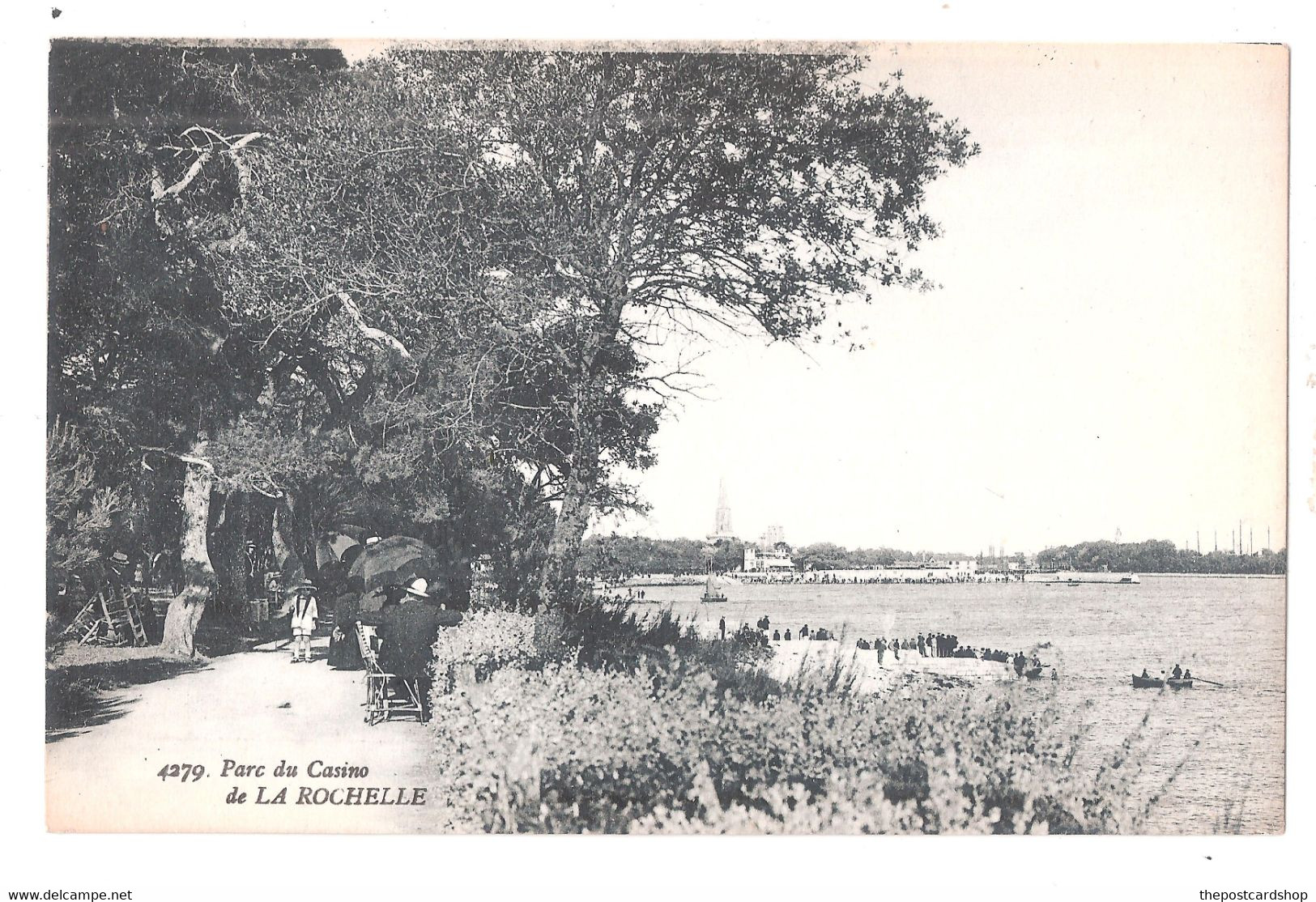 CPA 17 LA ROCHELLE No.4279  Parc Du Casino R Bergevin  UNUSED - La Rochelle