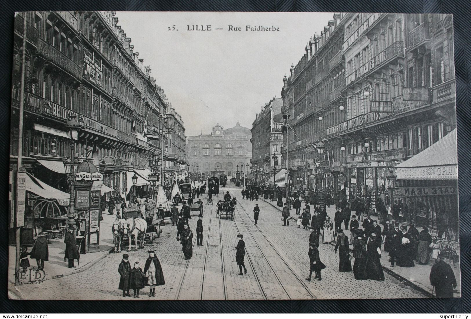 CPA Nord - Lille (59000) – 25. Rue Faidherbe – ELD – Animée – A Voyagé. - Lille