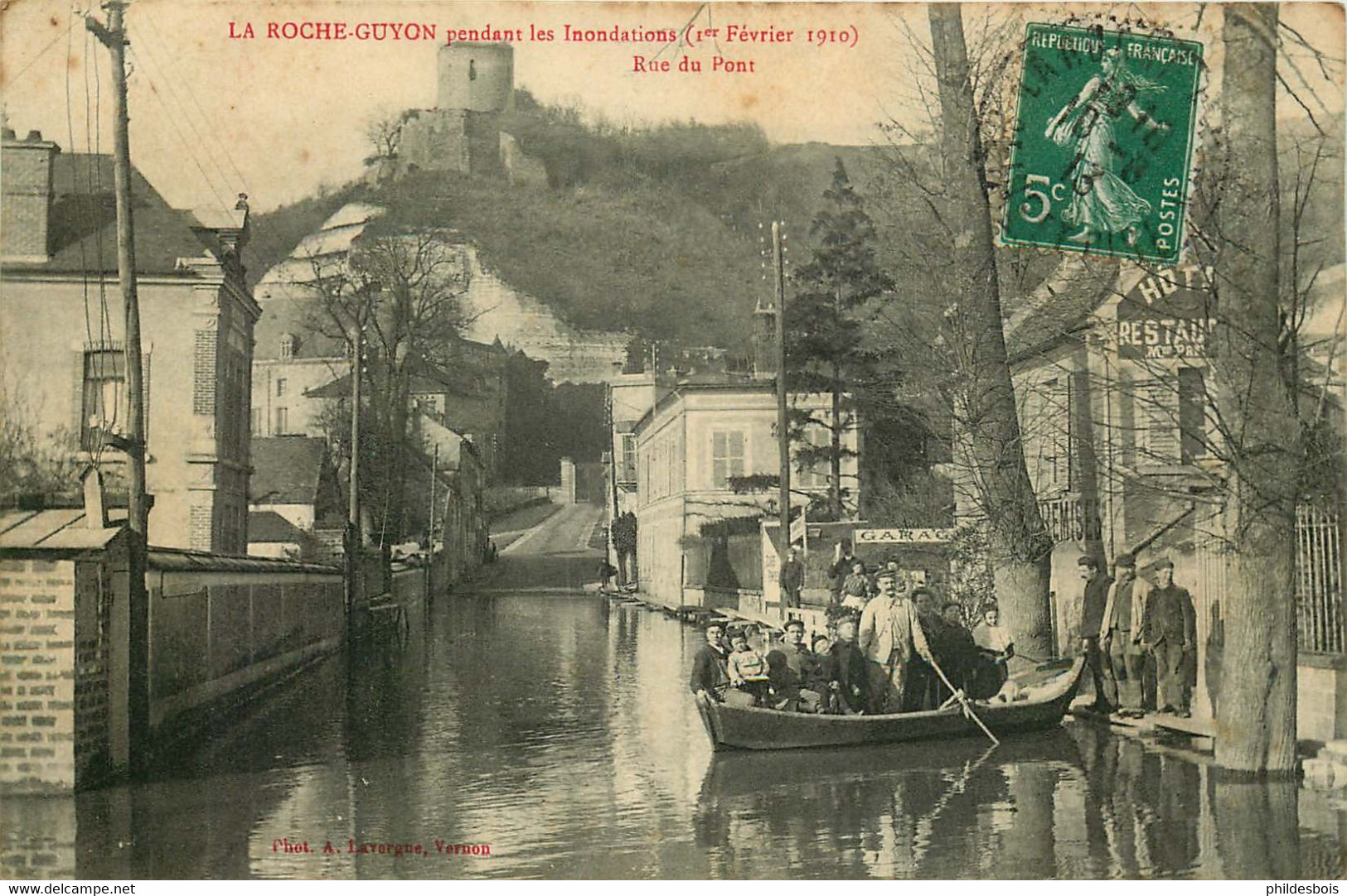 VAL D'OISE   LA ROCHE  GUYON  Inondations 1910  Rue Du Pont - La Roche Guyon