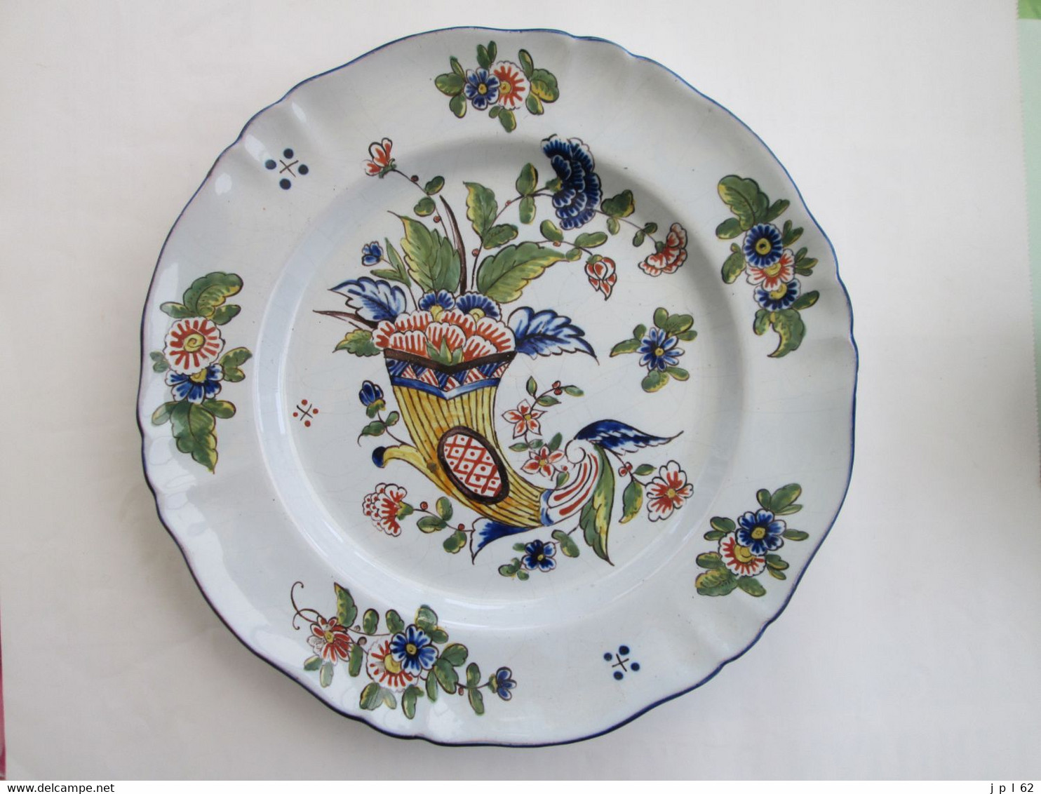 Corne D'abondance Fleurie - Assiette Porcelaine à Identifier ? - Other & Unclassified