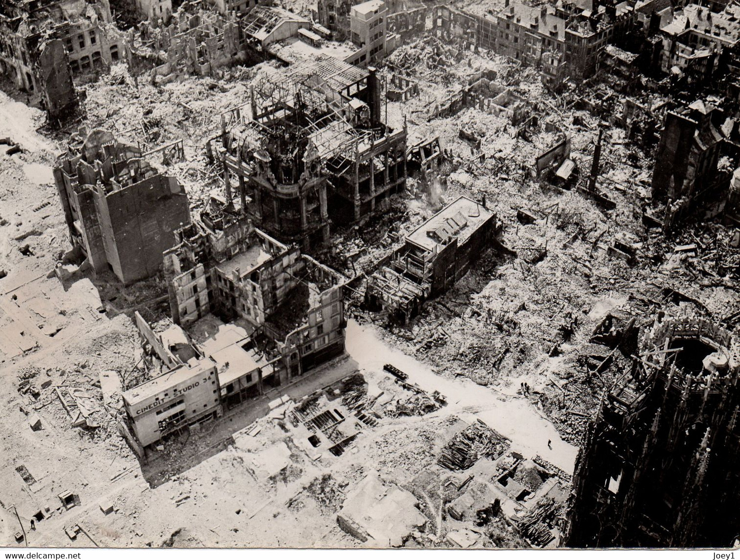 Photo Rouen Bombardé Vue Du Haut De La Cathédrale Format 13/18 - War, Military